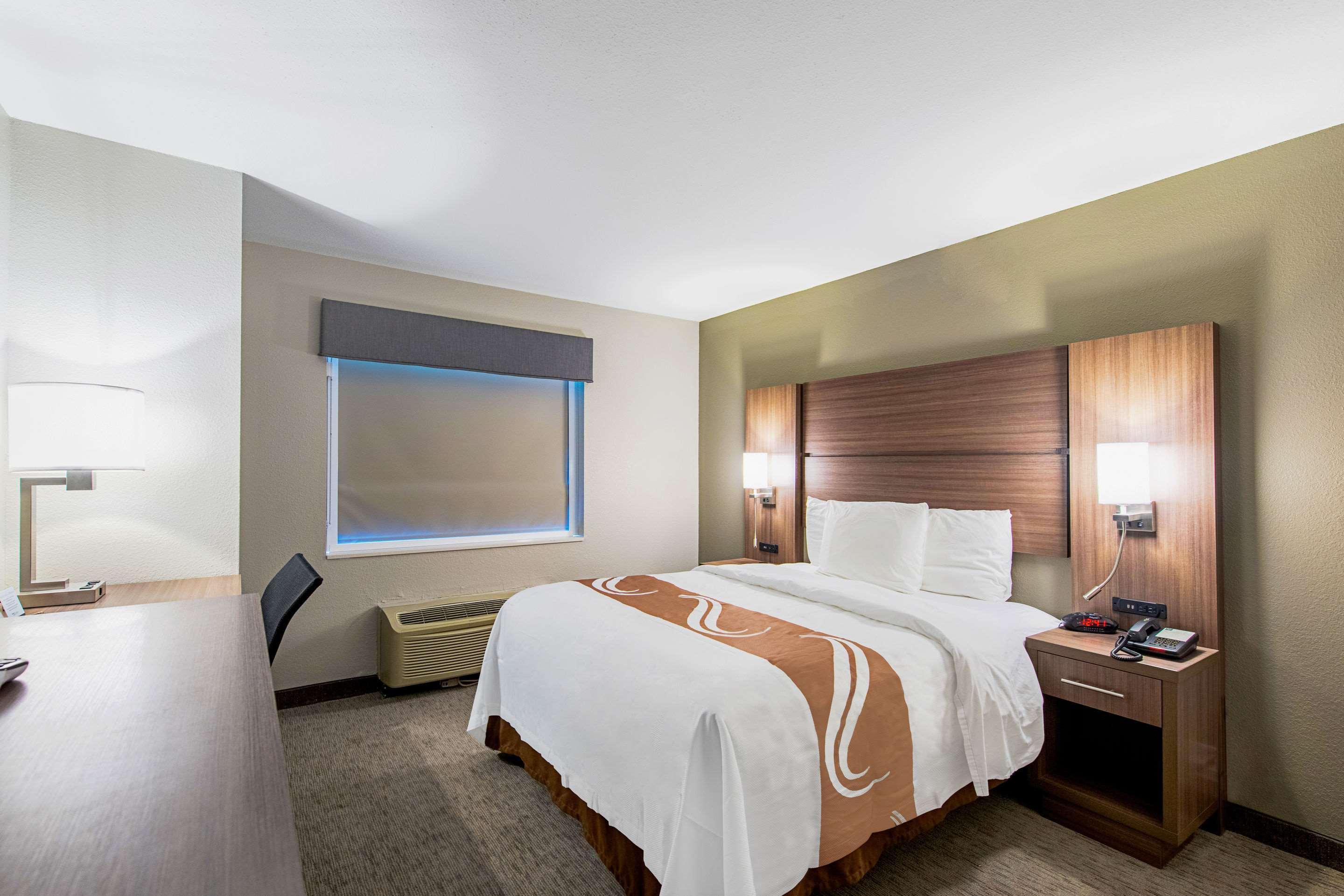 Quality Inn Mishawaka Near Notre Dame Екстериор снимка