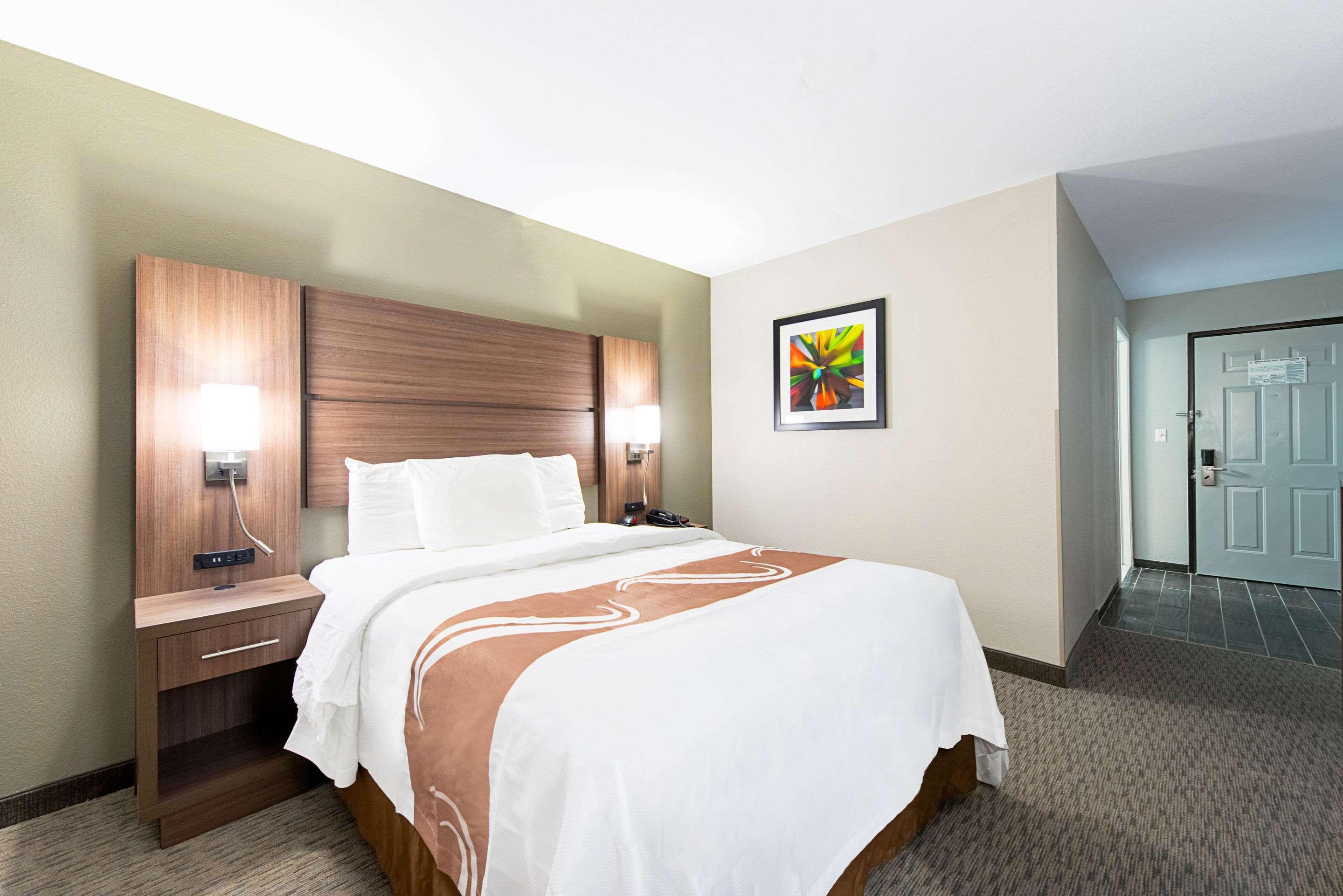 Quality Inn Mishawaka Near Notre Dame Екстериор снимка