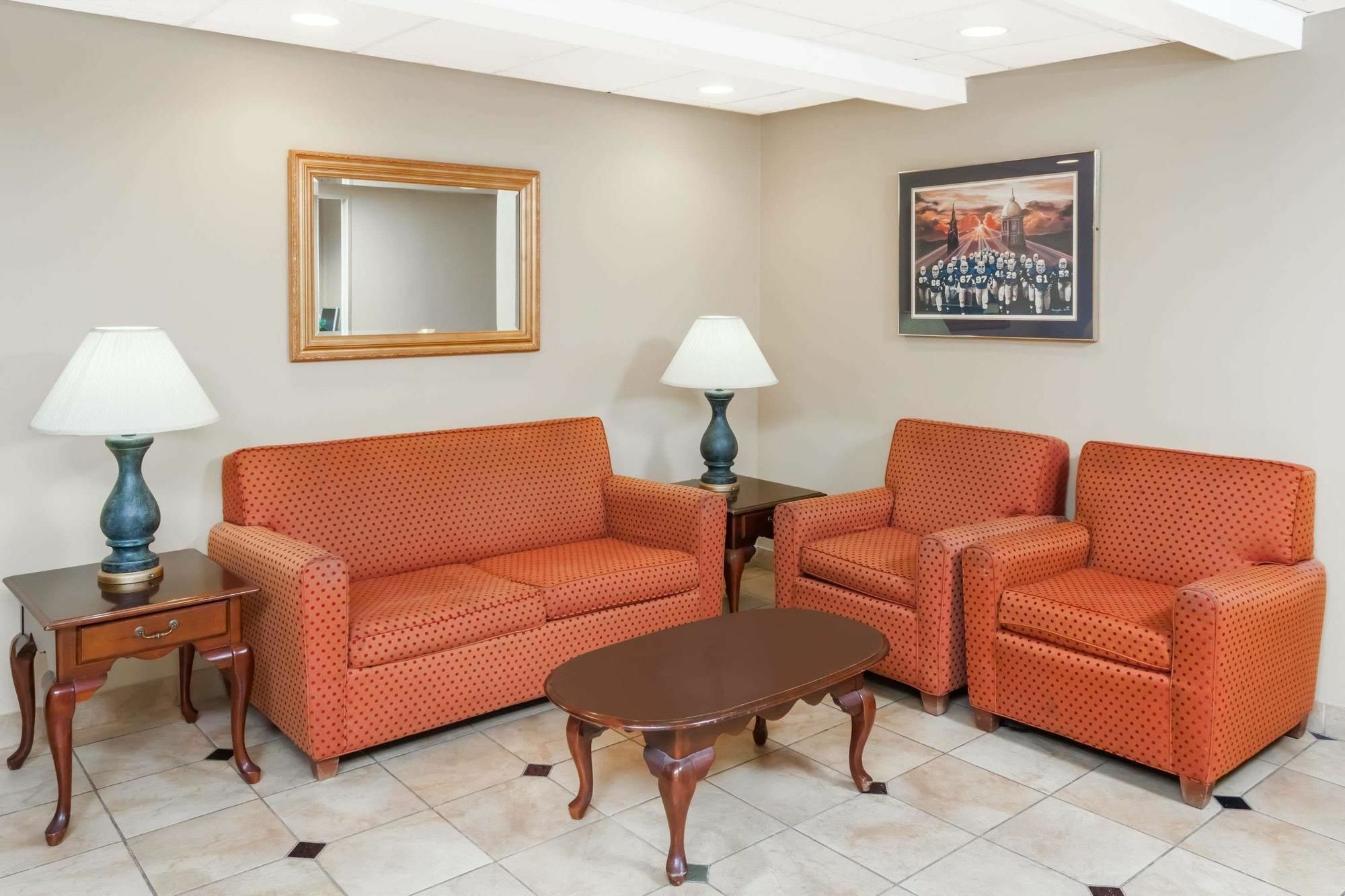Quality Inn Mishawaka Near Notre Dame Екстериор снимка